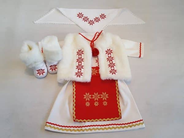 Set hainute traditionale pentru botez fetite
